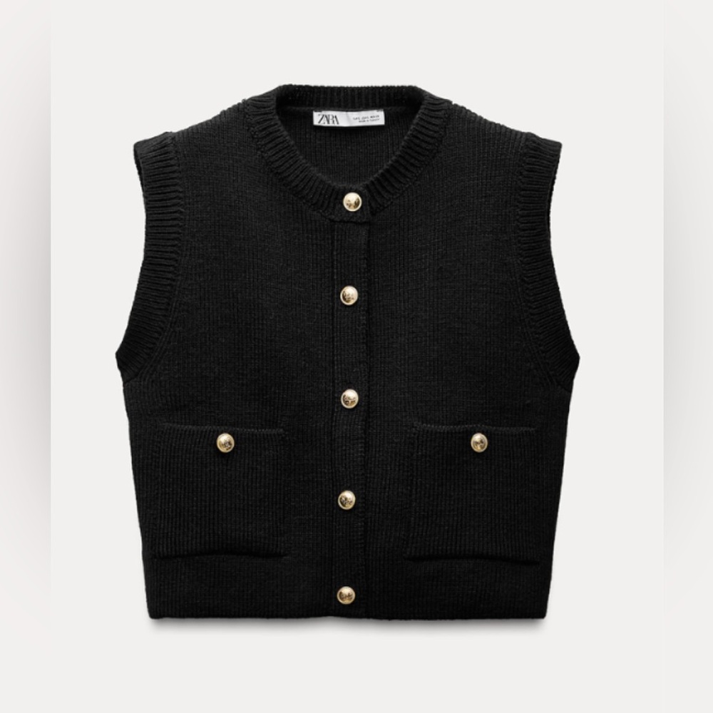 Zara BNWT Black Sleeveless Cardigan with Gold Buttons - Picture 2 of 5